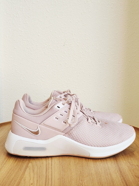 Nike Shoes - Nike Air Max Bella TR 4 Women's Training Shoe In Champagne Size 6.5